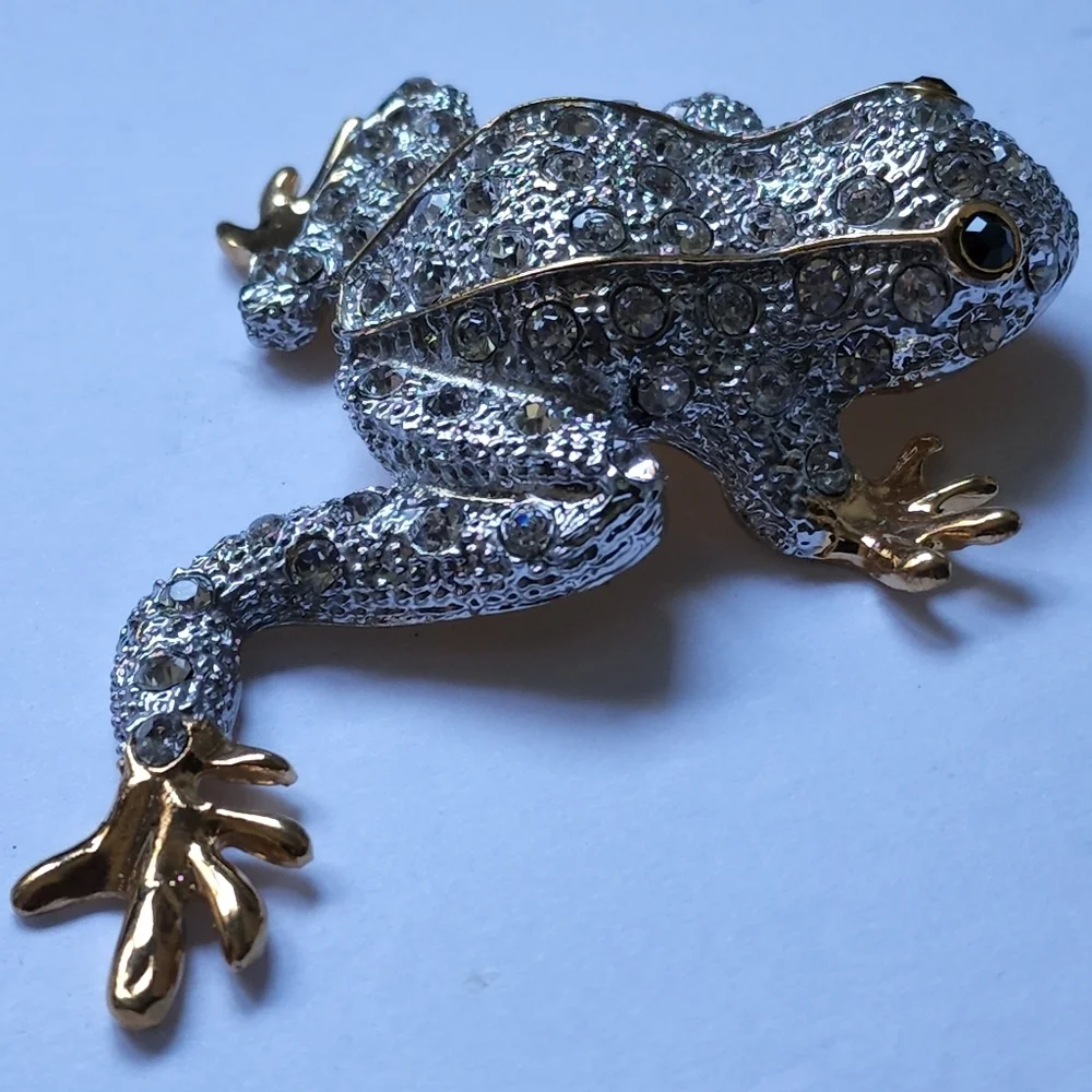 Large Statement Crystal Rhinestone Climbing Frog Brooch Pin
